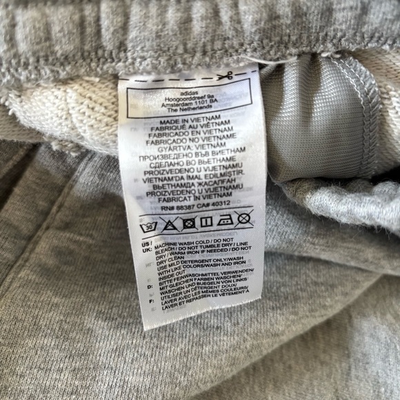 Adidas Tricolor Trefoil Sweatpants - Picture 8 of 11